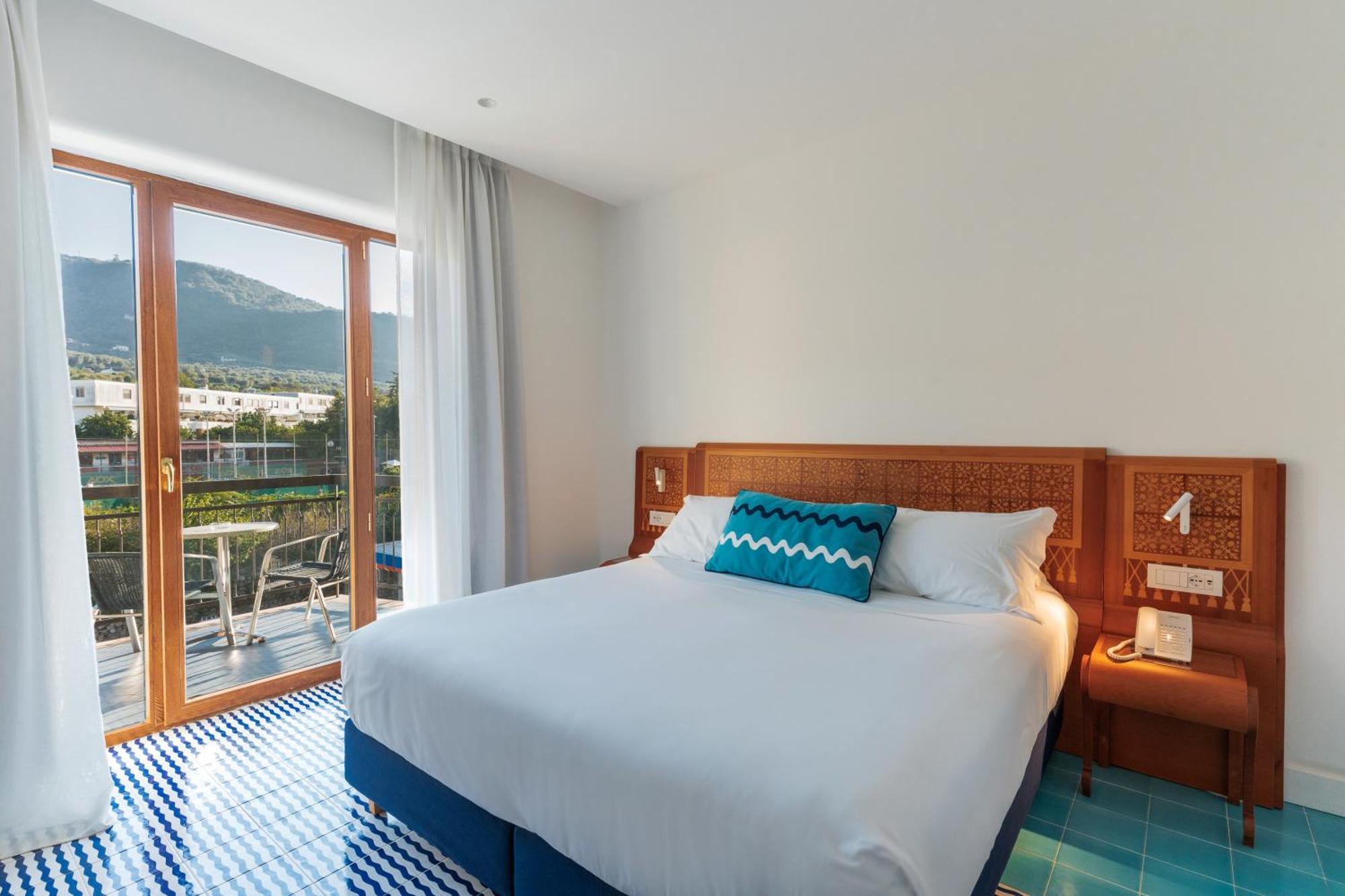 Grand Hotel Flora Соренто Екстериор снимка